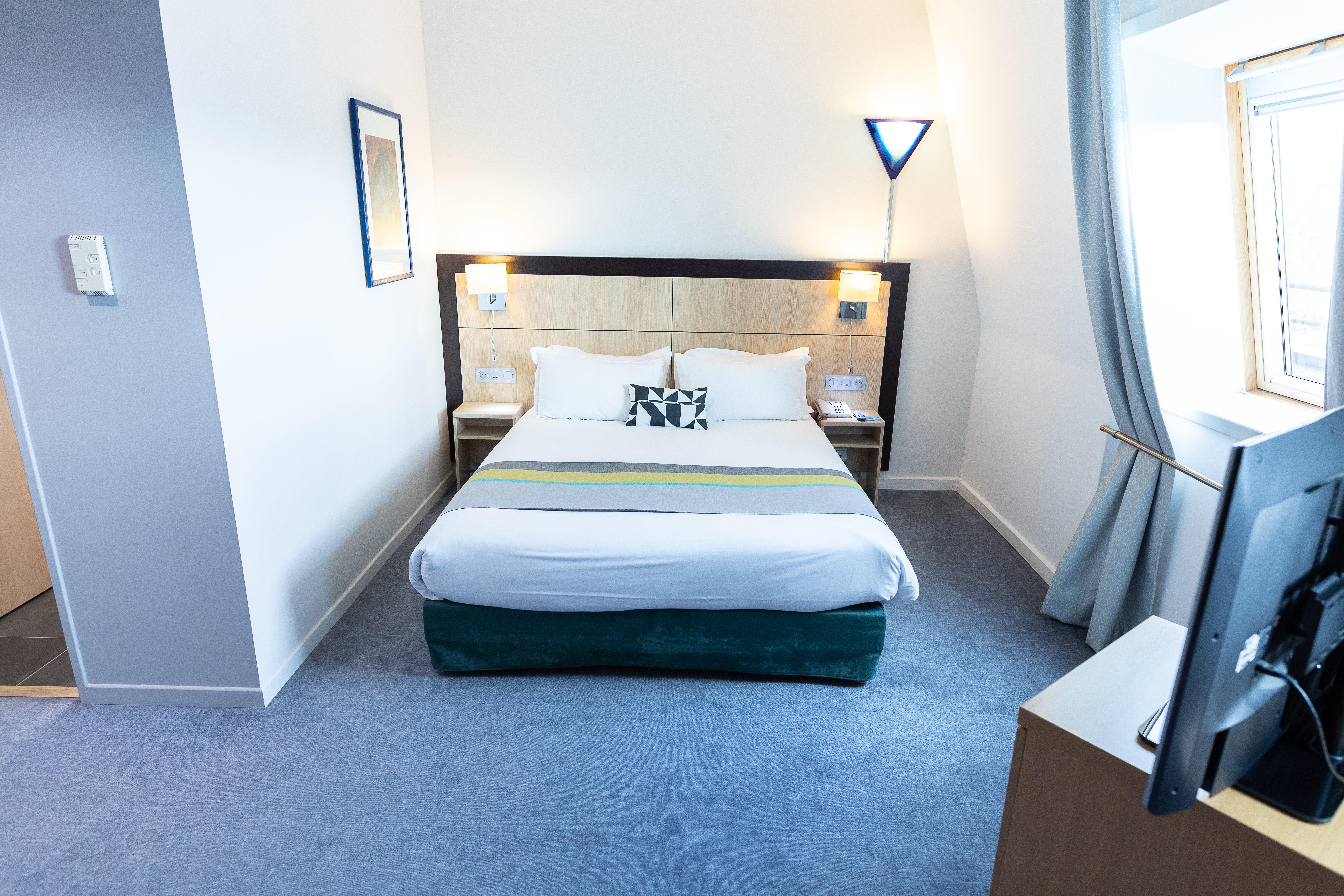 Holiday Inn Express Arras By Ihg Ngoại thất bức ảnh