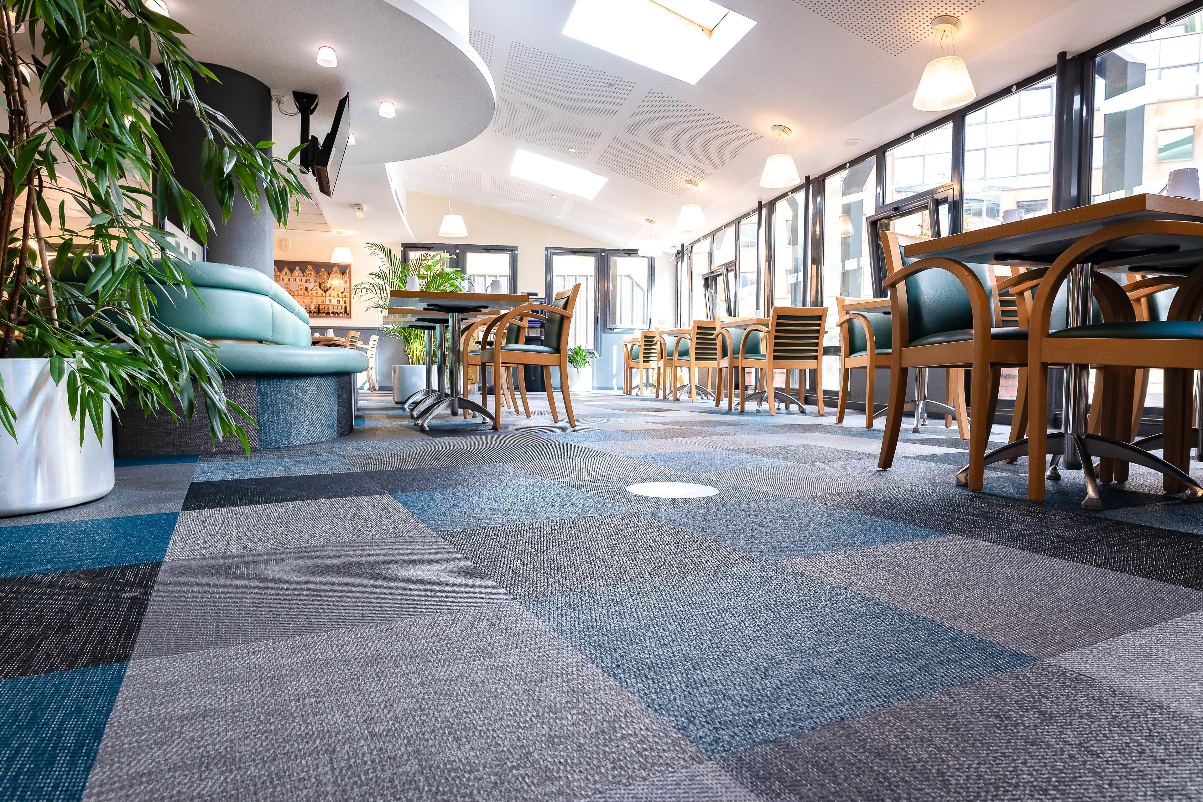 Holiday Inn Express Arras By Ihg Ngoại thất bức ảnh